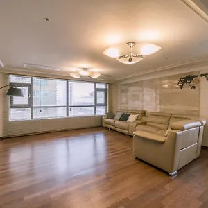 아파트 Party For Up To 29 People, 부산광역시